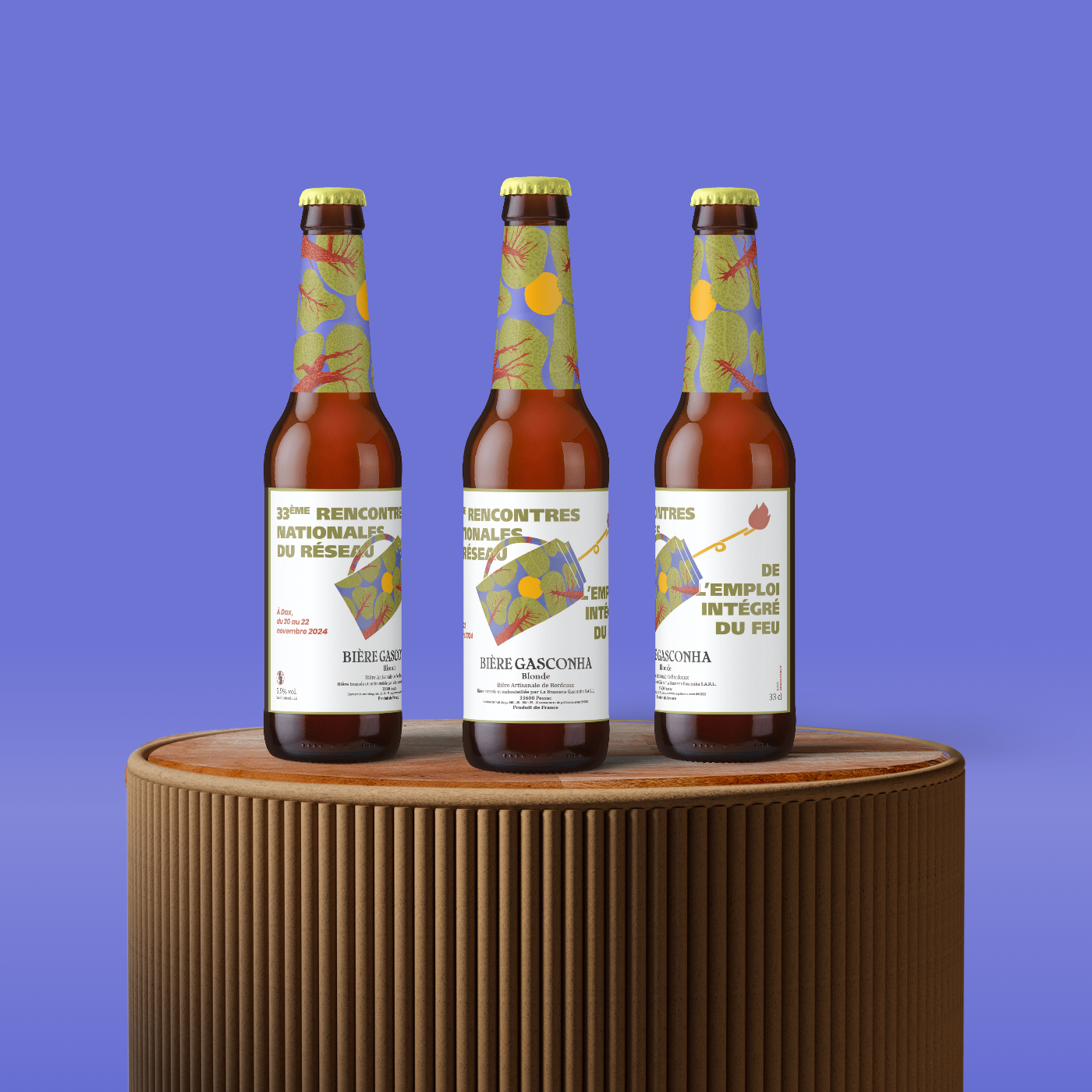 DFCI - Bonnet Margot - front-view-amber-glass-beer-bottles-on-wooden-round-surface-mockup-template